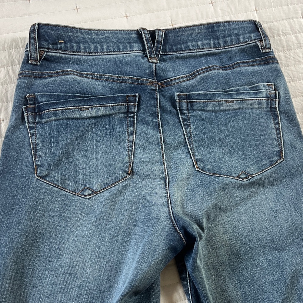 Democracy Distressed Blue Wide Leg Jeans - Picture 4 of 4